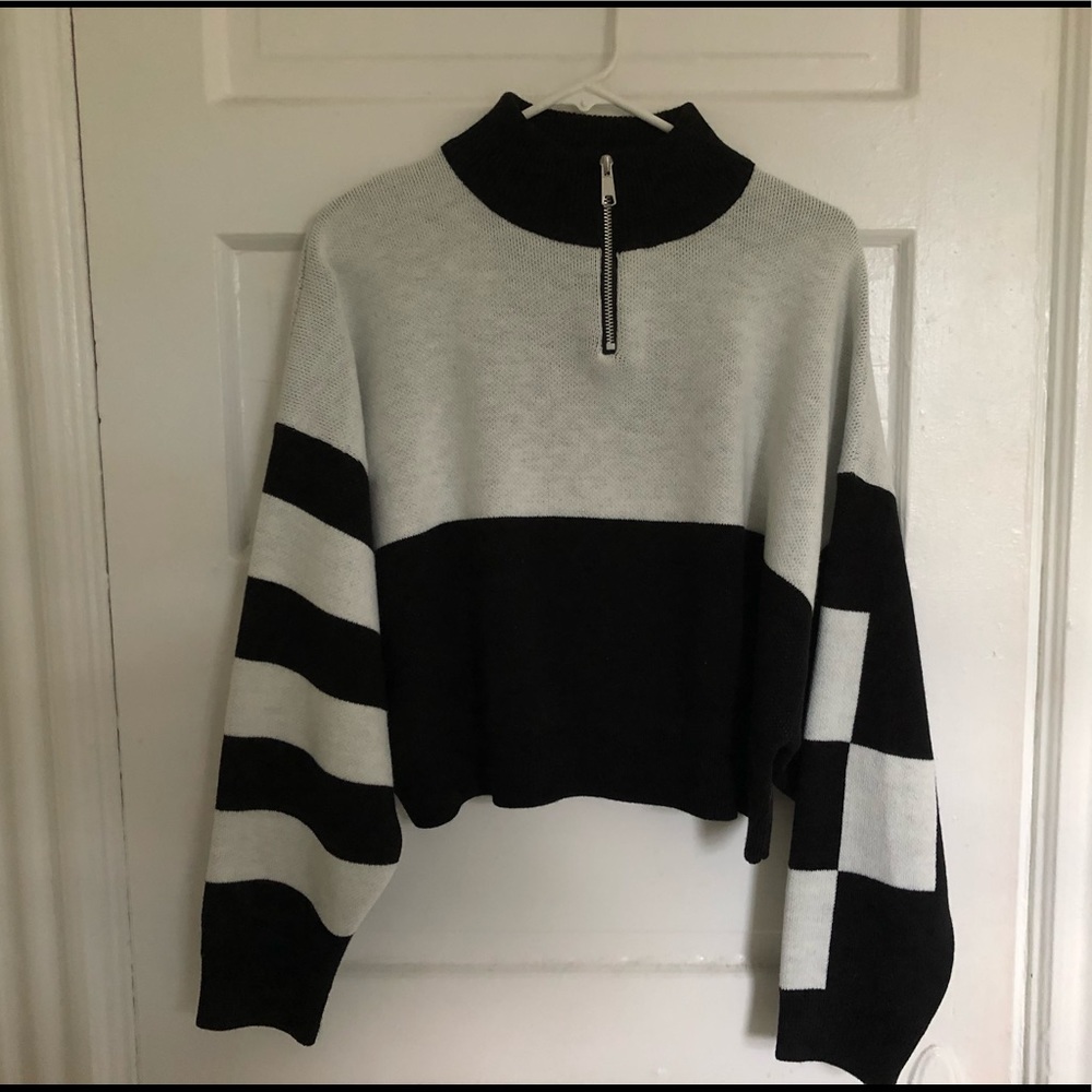 NWT TOPSHOP crop sweater